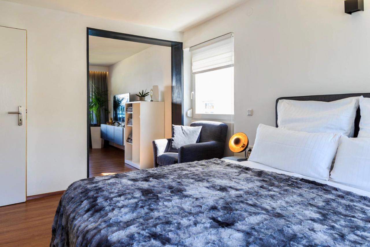 Apartment Lakeside Direkt Am Bodensee Mit Privatstrand, Atemberaubender Seesicht Und Parkplatz *