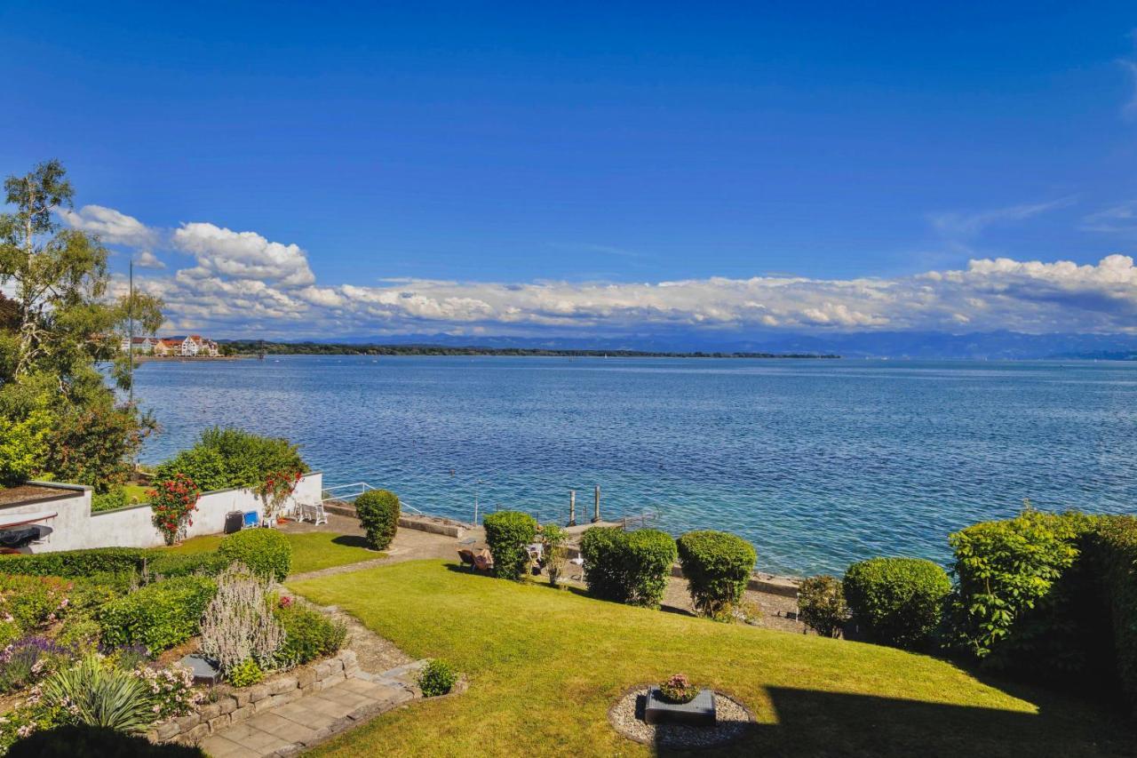 Apartment Auszeit Bodensee: Lakeside Retreat With Private And Alpine Views *