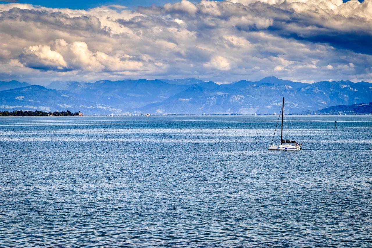 Auszeit Bodensee: Lakeside Retreat With Private And Alpine Views Apartment